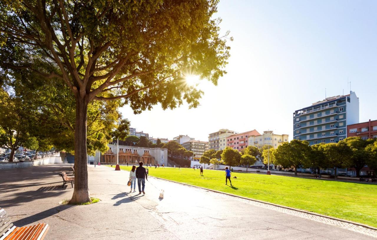 Stupendo- Two Rooms, Patio With Refreshing Pond-Center-Air Conditioning-Free Park Lisboa Exterior foto